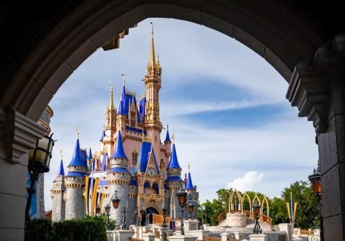 Magic Kingdom permance no topo do ranking mundial